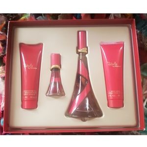 Rihanna Rebelle fragrance gift set